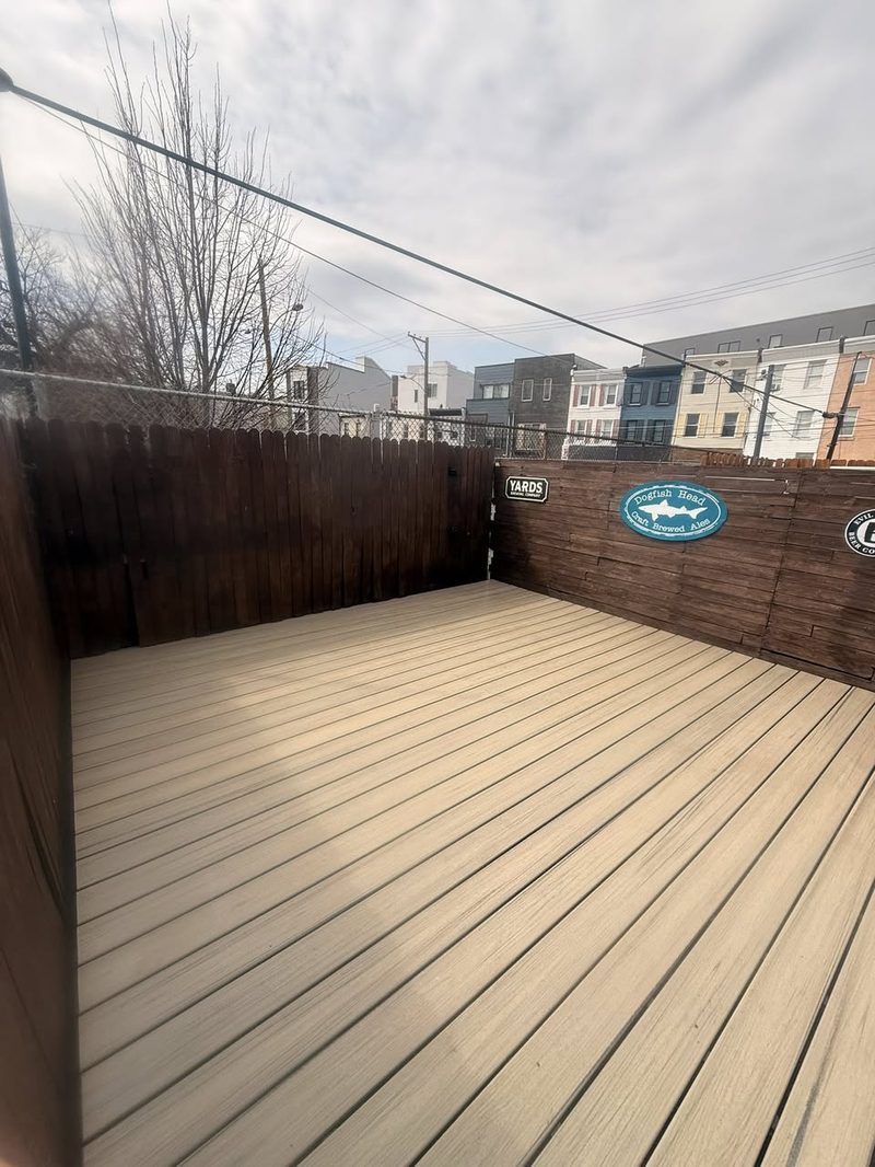Completed 14x14 Trex composite deck, full wide view